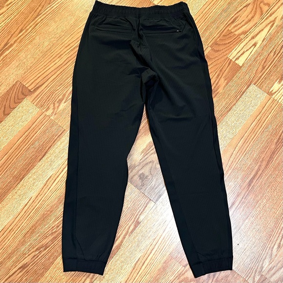 NWOT Athleta Textured Brooklyn Jogger Black - Picture 8 of 12